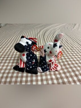 Ty Patriotic beanie babies, lefty and righty- Red White Blue